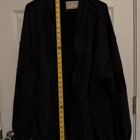 We The Free Thick Womens Black Jacket Size XXL - Picture 3 of 8
